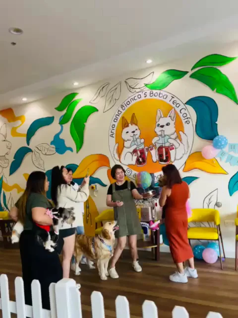 Aria and Bianca’s Work Cafe - 4