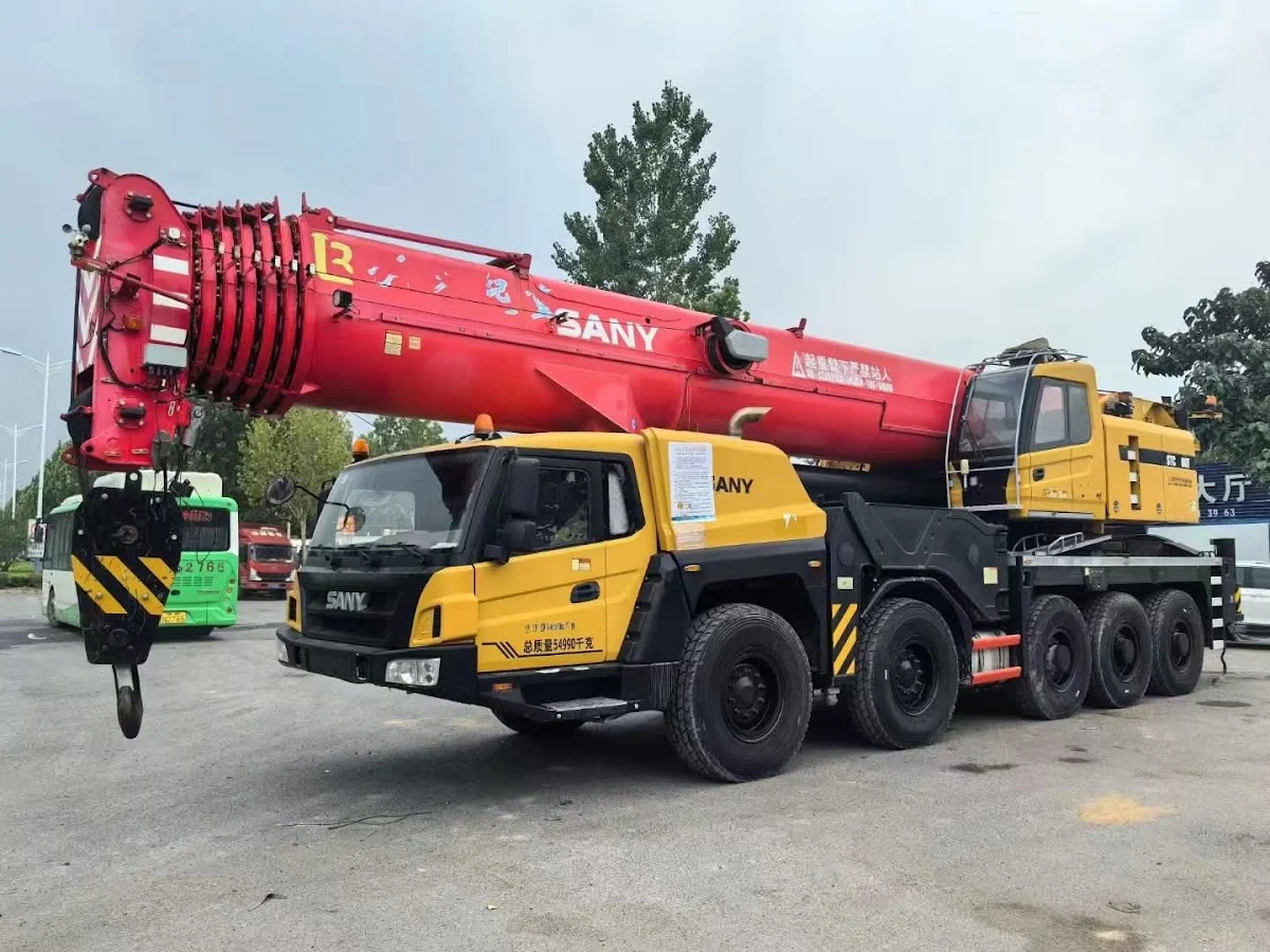 Baro Mobile Crane Rental Dubai