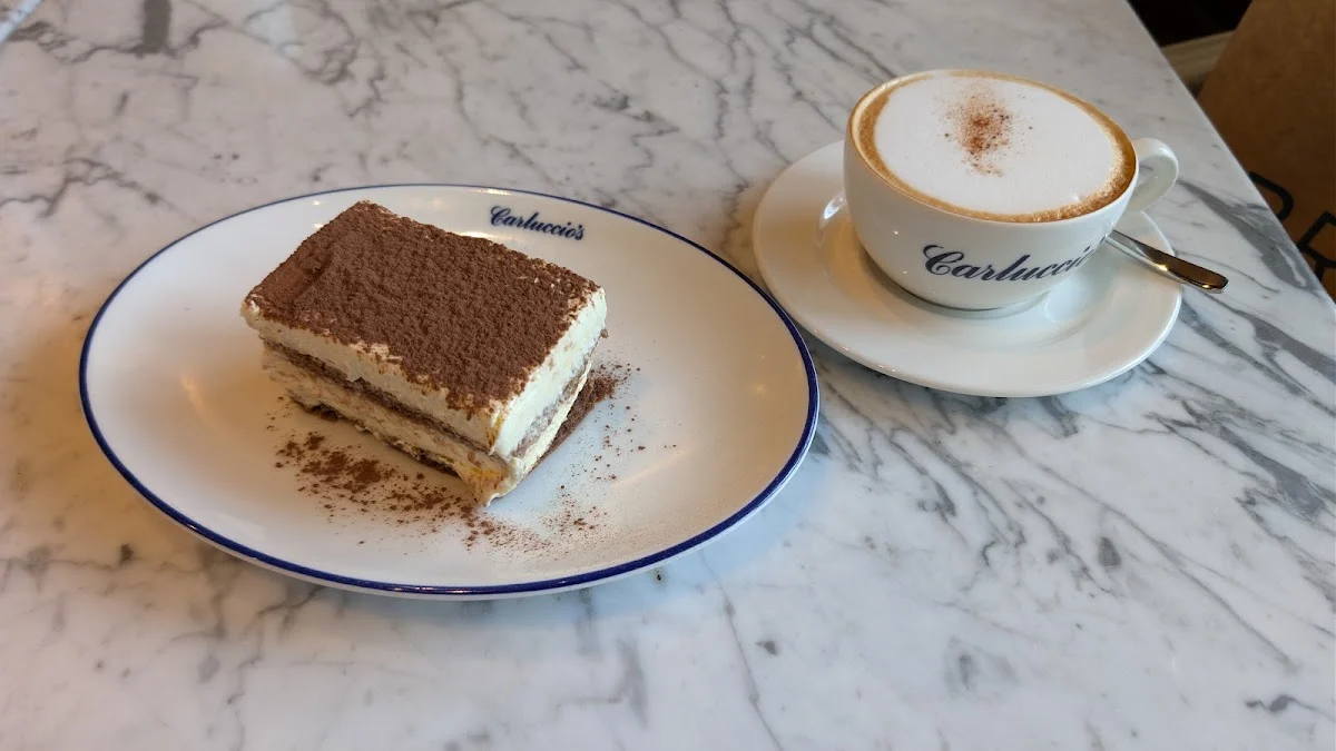 Carluccio's - Dubai Mall - 8