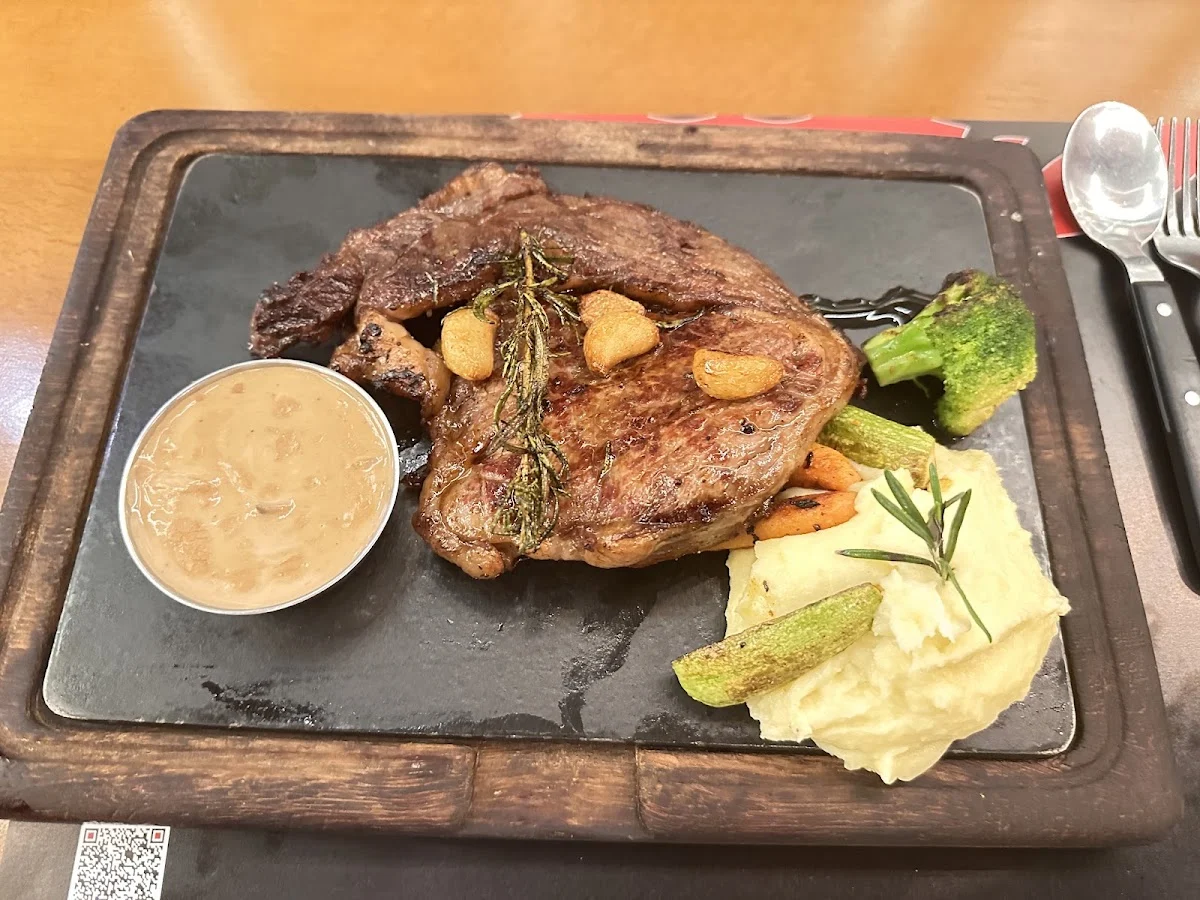 Chef Eyad Sharjah الشيف اياد الشارقة - 5