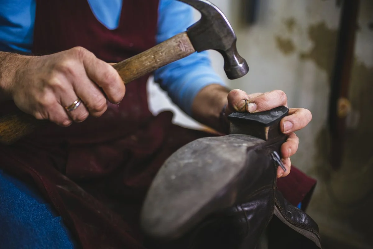 Dubai Shoe and Bag Repair