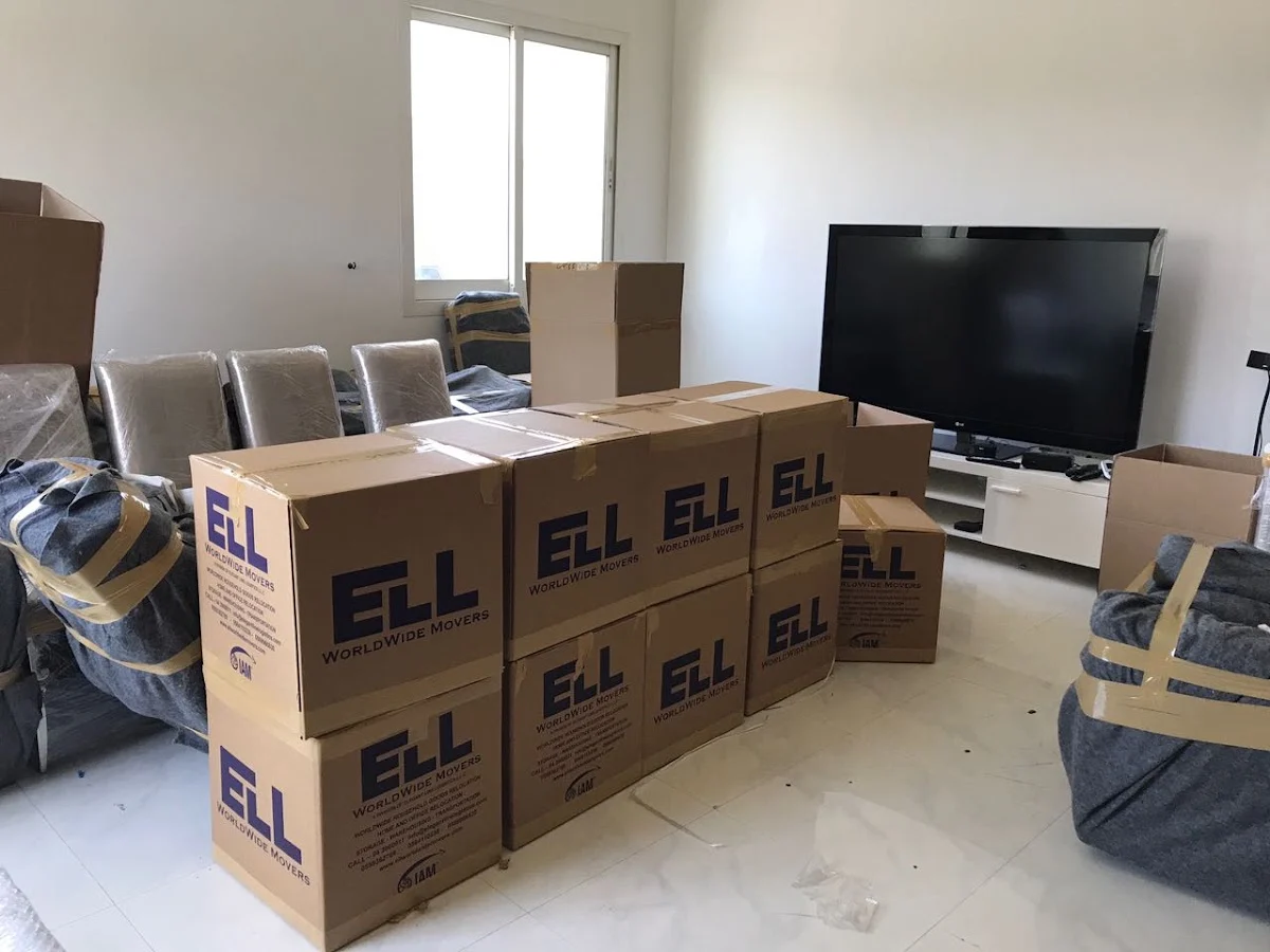 ELL Worldwide Movers - 3