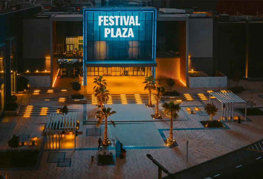 Festival Plaza - 5