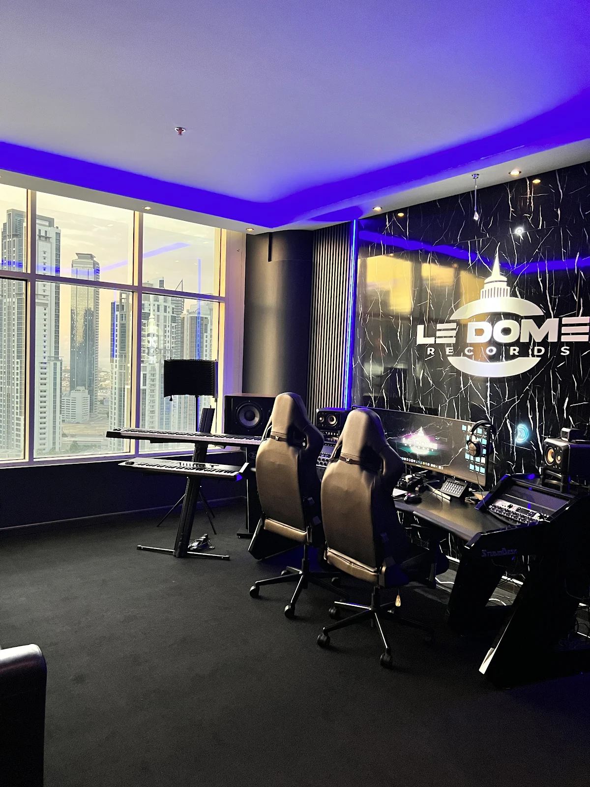 Le Dome Records - 2