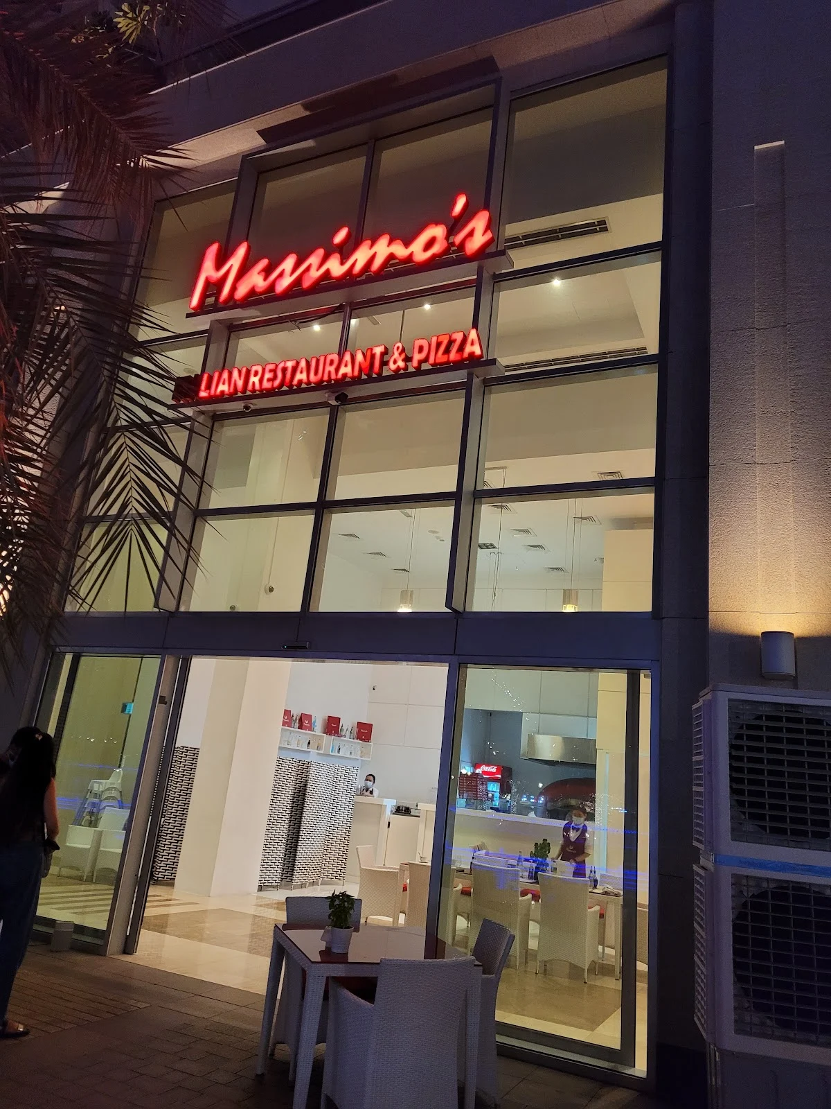 Massimo’s Italian Restaurant - Dubai Marina