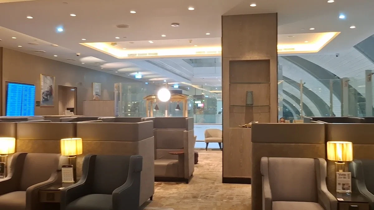 Plaza Premium Lounge (International Departures, Terminal 3) - 4
