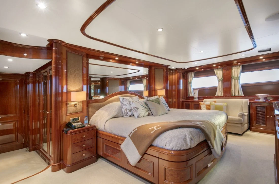 Royal Yachts- Superyachts Sales, Charter and Management - 2